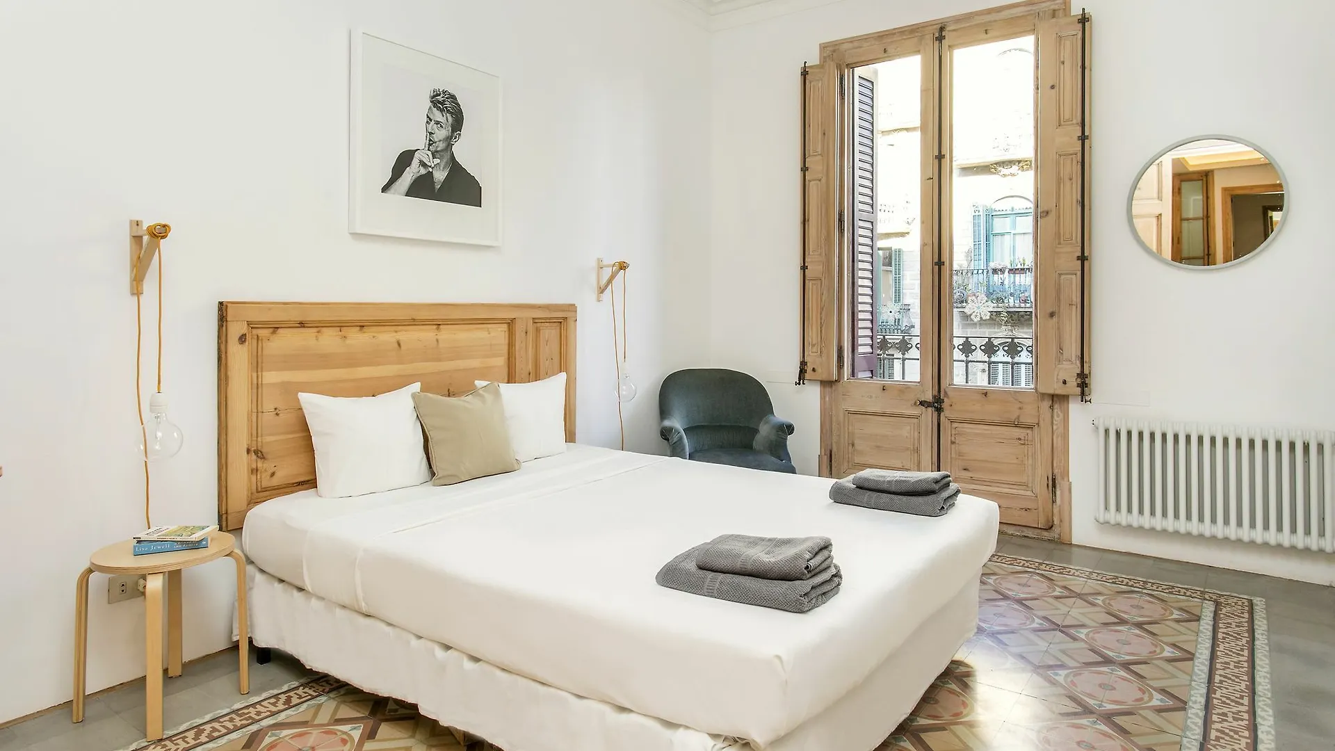 Spacious And Luminous Flat With Balcony Barcelona